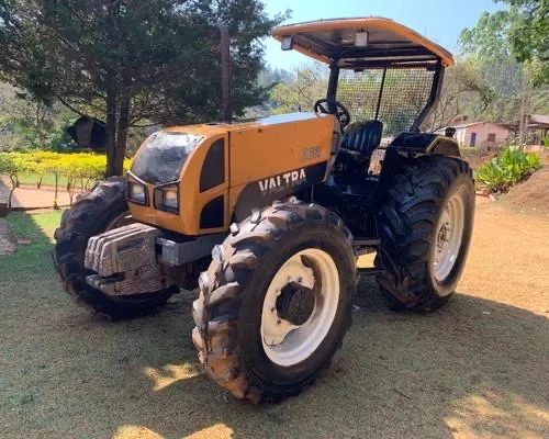 Trator Valtra A 750 - 2012