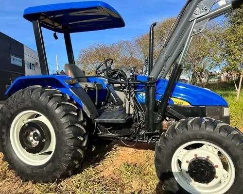 Trator New Holland TL85 - 2013