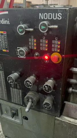 Torno mecânico Nardini ND250