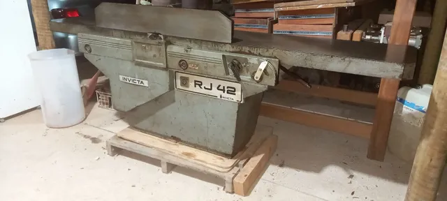 Plaina desempenadeira invicta RJ42