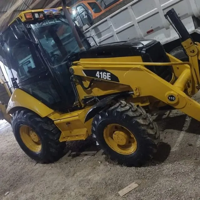 Caterpillar 416E 4x4 ano 2015 cabinada