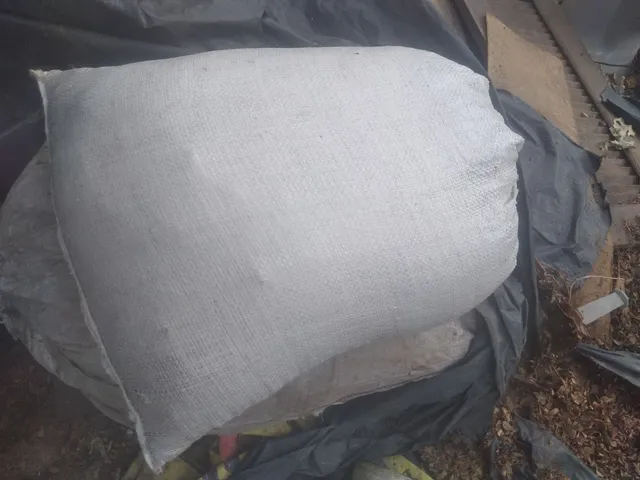 Vendo saco de estrumo