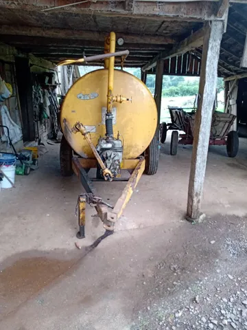 Distribuidor de esterco liquido 