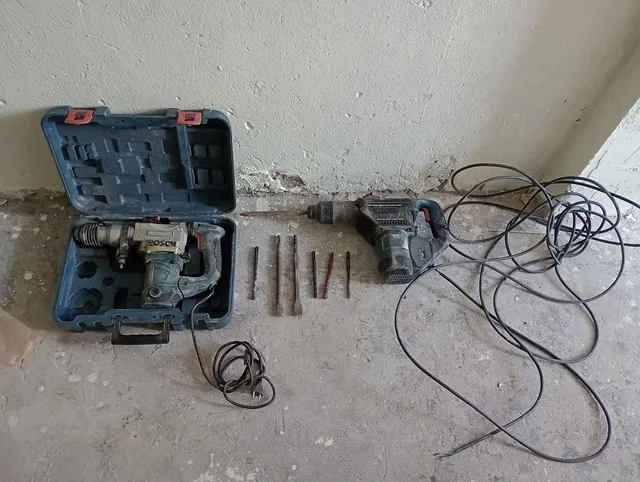 02 Martelo sds bosch 5 kg