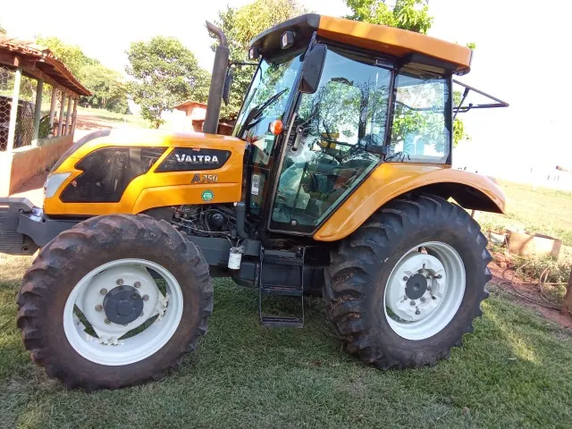 Valtra A750 Cabinado 2015/2015