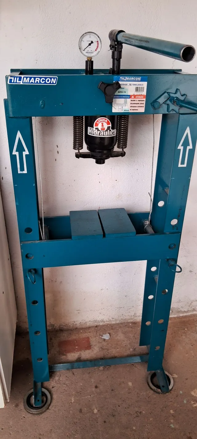 Prensa hidráulica Marcon 15 Ton.
