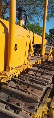 Vendo excelente máquina de esteira 