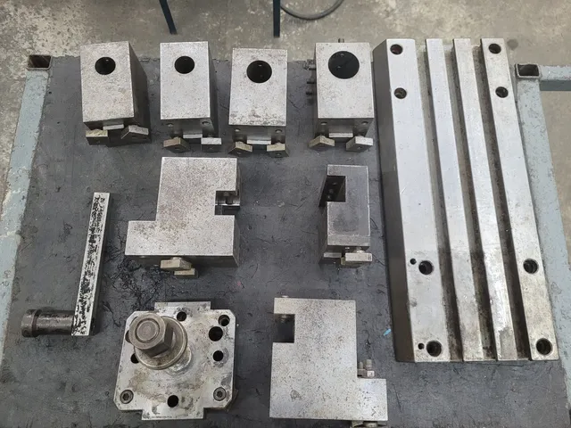 Torno cnc linha Romi 30d e 30s