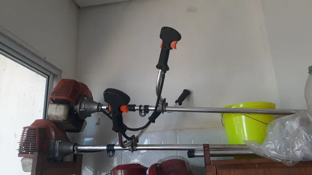 Roçadeira de grama nakasaky 63cc /65cc 