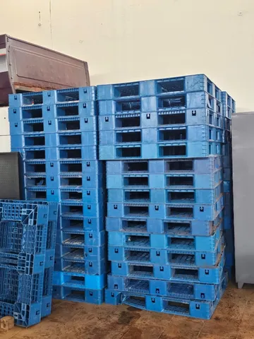 palet plastico 1,00m x 1,20m x 0,15m