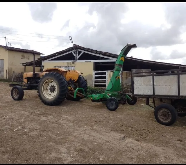 Trator Valtra 88 CV