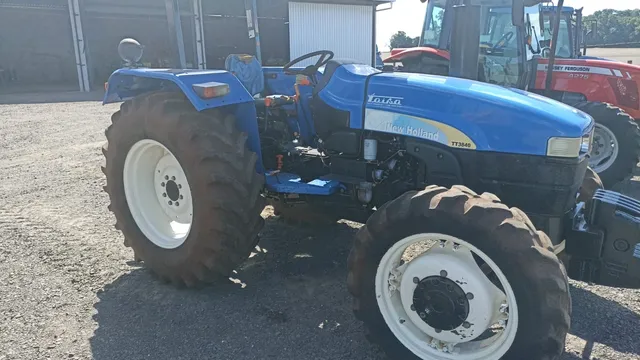Trator New Holland TT3840 + 5 equipamentos 
