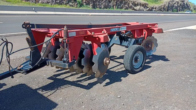 Grade aradora 14/26 trator 