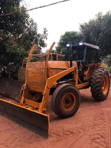 Vendo trator Valmet 118 com grade 16 discos de controle 