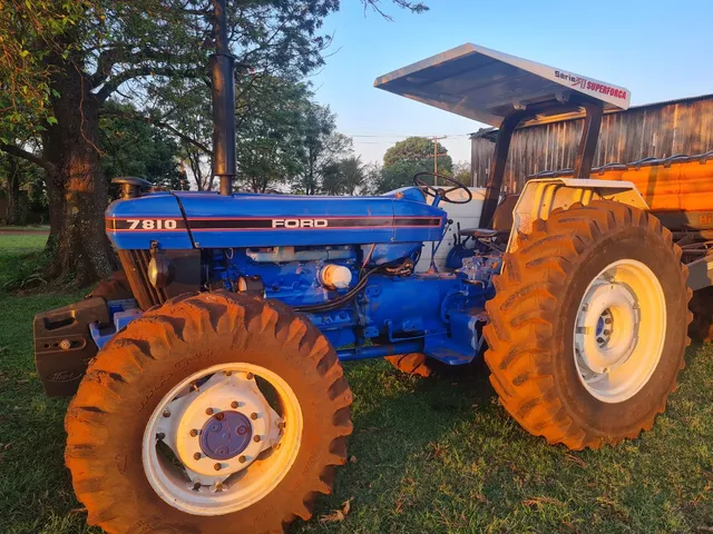 Trator Ford 7810 - 4x4 
