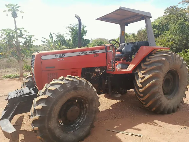Vendo ou troco MF 680