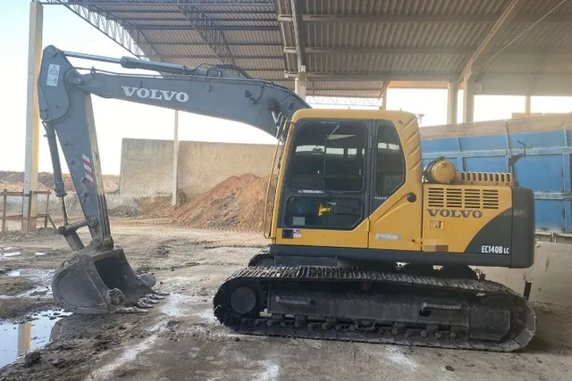 Escavadeira Hidráulica Volvo EC140BLCM 13/13 - Leia o anuncio