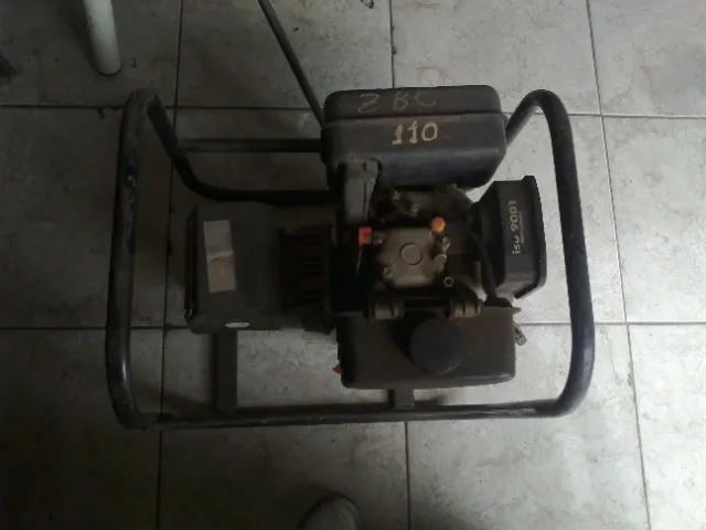 Gerador de força, toyama, 110 wts, T-2000, usado