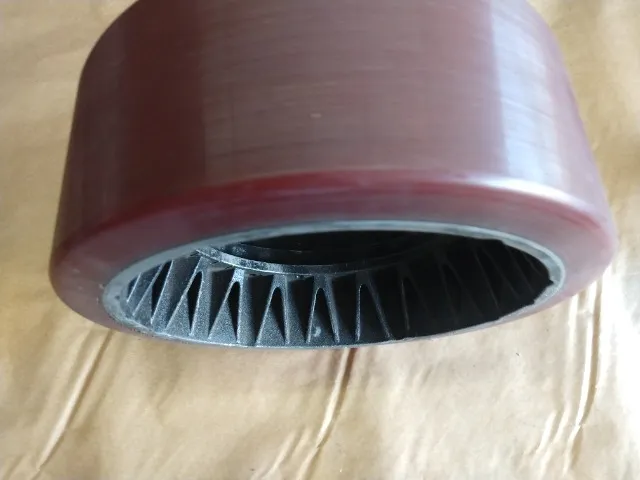 Roda de tração Paletrans modelo PT