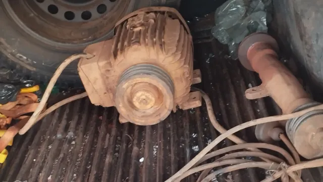 Motor trifásico 220 ,12cv