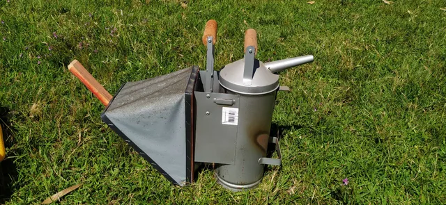 Fumigador para apicultura galvanizado grande