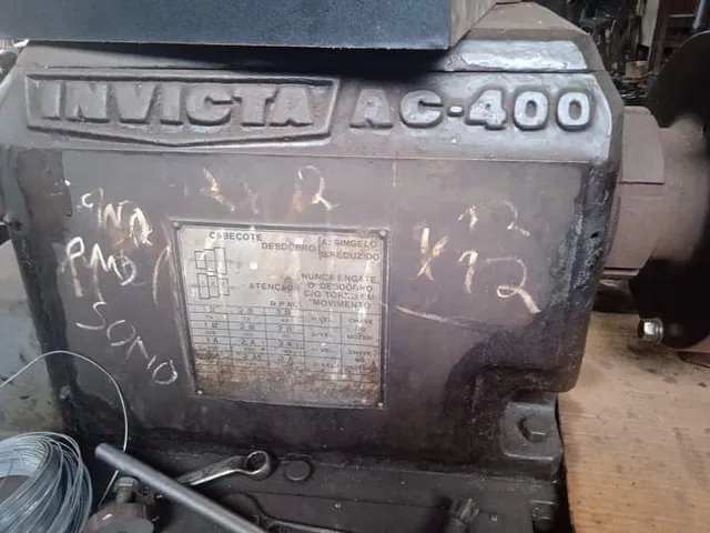 Torno Mecânico Invicta AC 400