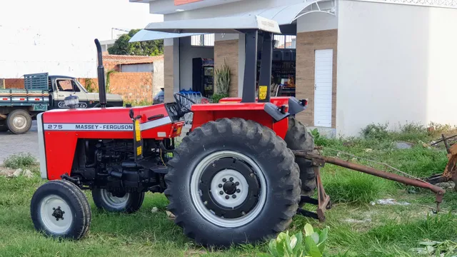 Massey Ferguson 275