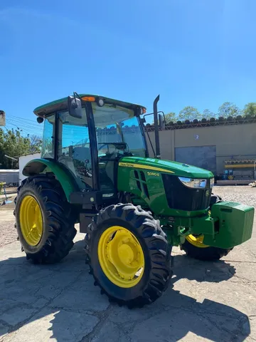 Trator agrícola John Deere