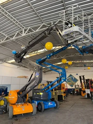 Locação de plataforma elevatória articulada 15 m, 17m 