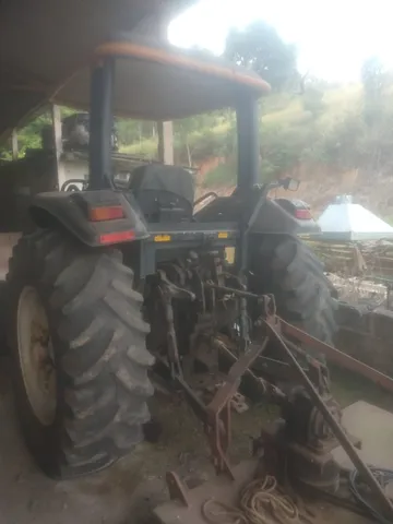 Trator Agrícola Valtra 4x2 1999-2000 Bom Estado Araçariguama-SP