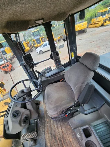 Pá carregadeira John Deere 624K| Ano 2018