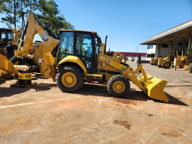 Retro Escavadeira Caterpilar 416