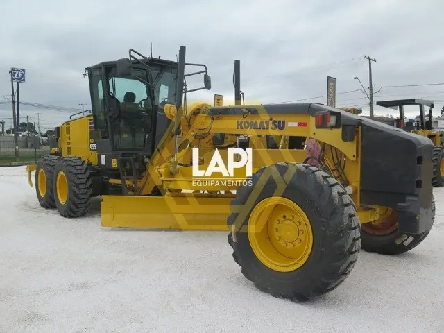 Motoniveladora Komatsu GD655 2019 