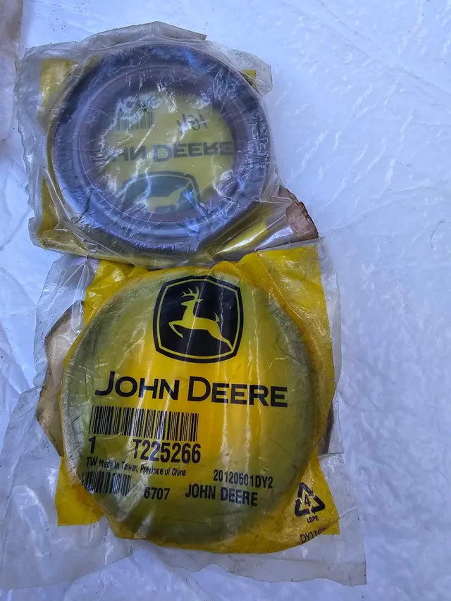 Escavadeira John deere retentor novo original th102445