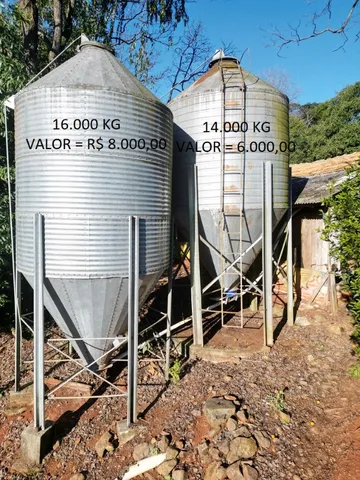 Vendo 2 Silos 