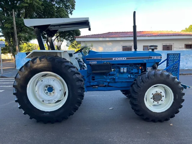 Trator Ford 7810 ano 1990