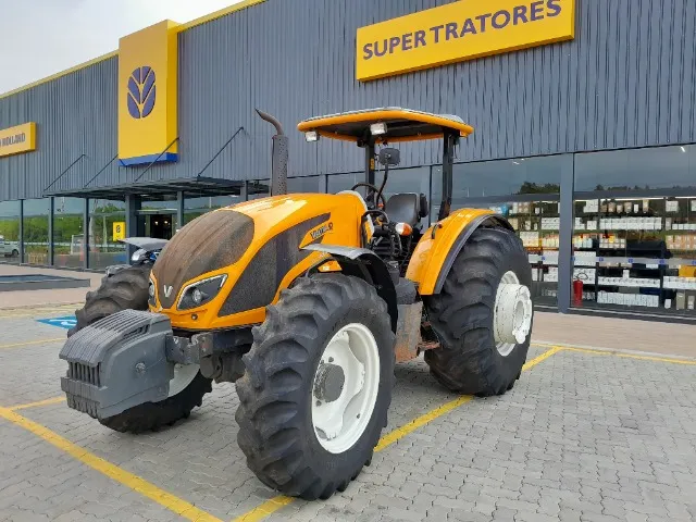 Trator Valtra A134 ano 2020.