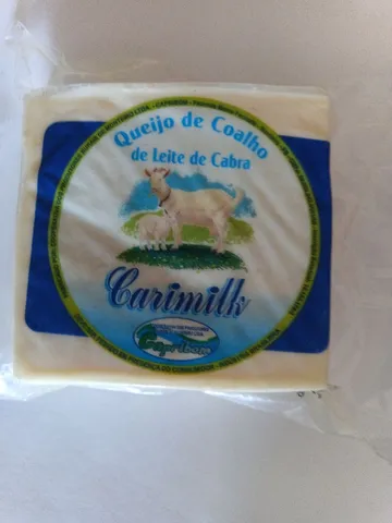 Queijos cozidos de vaca, de cabra, queijos defumados e ao vinho, 