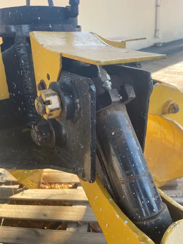 Garra sucateira para escavadeira