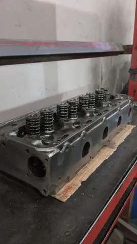 Cabezote estander. Trator new. Hollina.base de troca.psta 6600 ou 7030 ,turbo ou .