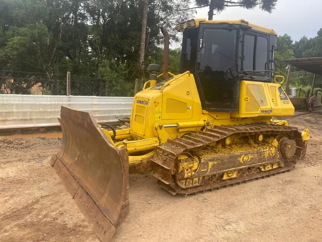Trator de esteira D51 EX
