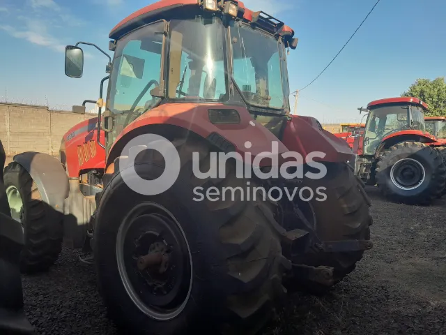 trator case Farmall A110 111CV 2017 12.732 horas 052