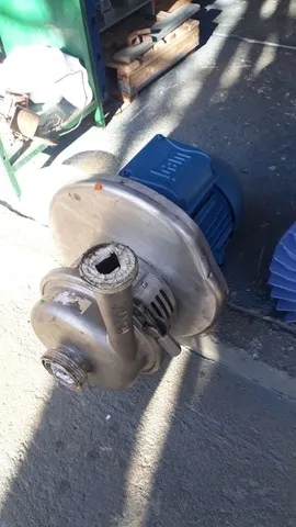 Bomba de inox 6 cv trifásico.