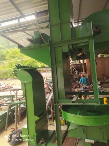 Máquina de beneficiar café