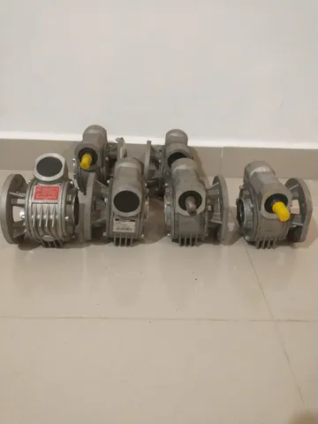 Redutor Bonfiglioli VF 44 F1.