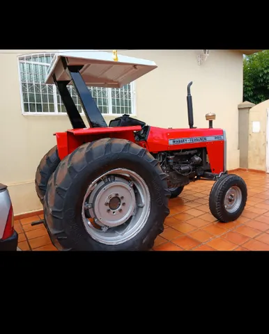 Vende-se Trator 