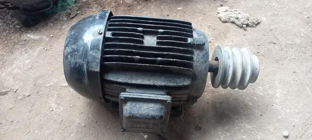 Motor elétrico de 5CV trifásico de baixa rotação 