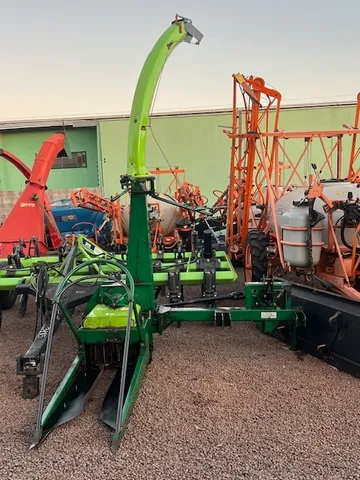 Forrageira Cremasco 950 CIII 