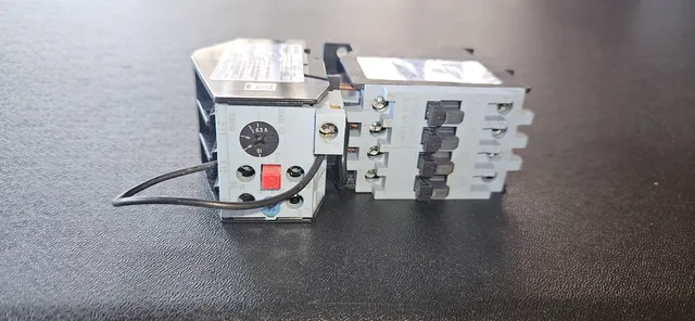 Contatora + rele termico 6.3 a 10 A